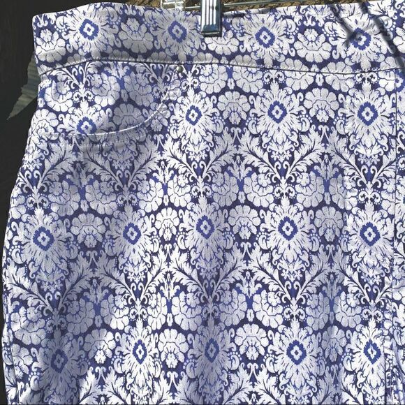 8TH & MADISON ANKLE LENGTH PANTS 22 NWT - Picture 14 of 16